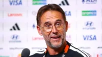 Qatar Tak Harapkan "Hadiah" di Piala Dunia, Kata Pelatih Lopetegui