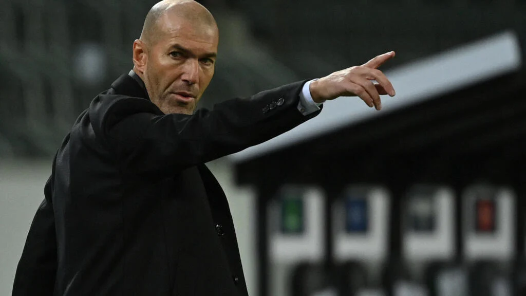 Cover image: Zinedine Zidane has not coached since 2021, after his second spell at Real Madrid. © AFP - INA FASSBENDER